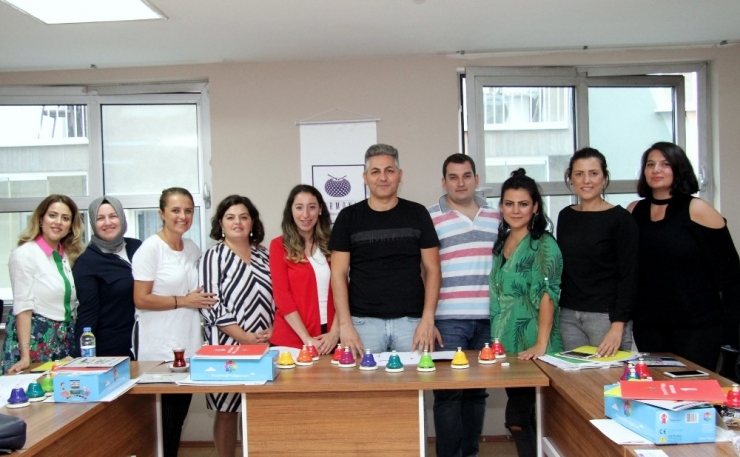 ‘Sanat İçin Beş Çok Geç’ Projesi