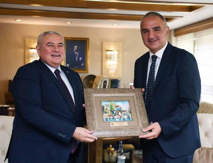 Atso’dan Bakan Ersoy’a Ziyaret