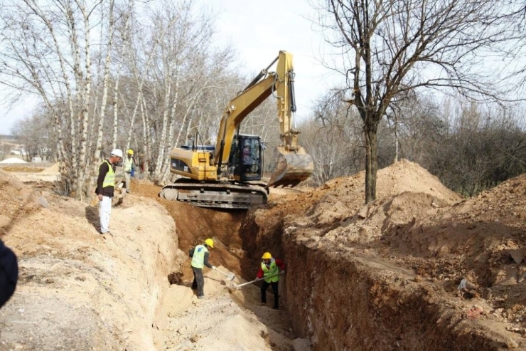 Bozova’da Alt Yapı Çalışmaları Devam Ediyor