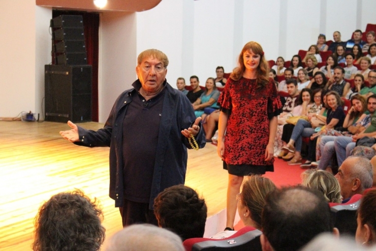 Tiyatro’nun Fuardaki Adresi İsmet İnönü Oldu