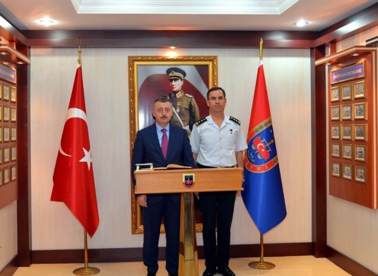 Vali Büyükakın, Albay Ağaoğlu İle Bir Araya Geldi