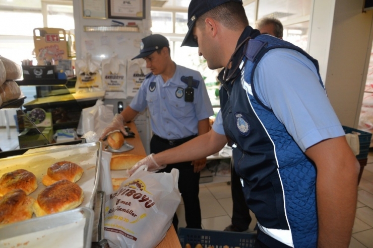 Zabıta Müdürlüğü’nden Ekmek Gramajı Ve Hijyen Denetimi