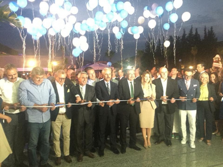 Kuşadası’nda Yeni Bir Eğitim Kurumu Hizmete Açıldı