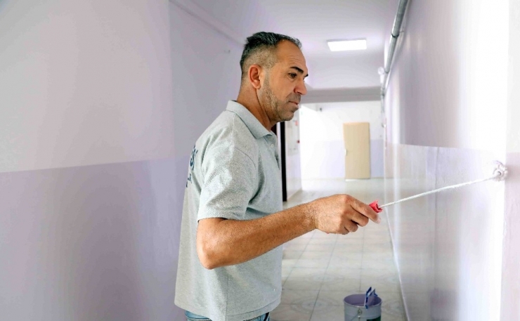 Bayraklı’da Okullar Yeni Sezona Hazır