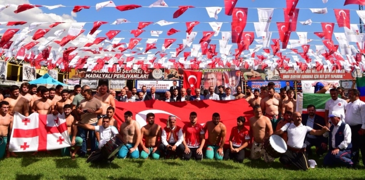 Kahramanmaraş’ta Uluslararası Güreş Festivali Tamamlandı