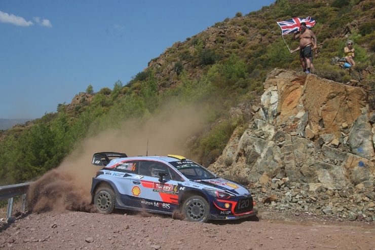 Dünya Ralli Şampiyonası’nda Heyecanlı Anlar