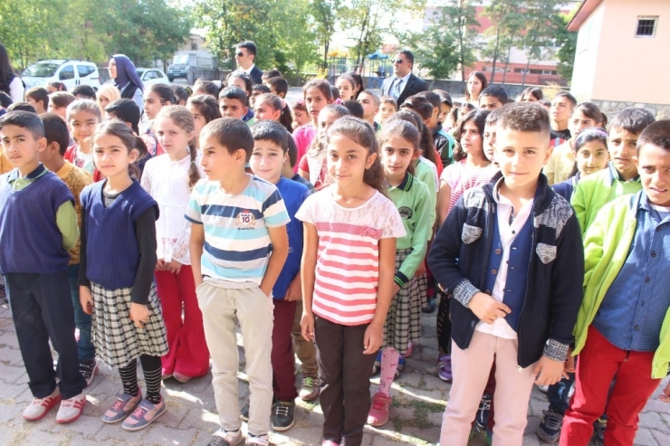 Ağrı’da 160 Bin Öğrenci Ders Başı Yaptı