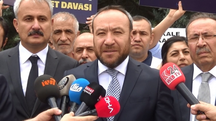 Ak Parti Kırıkkale İl Başkanlığı Menderes’in İdamına Tepki Gösterdi