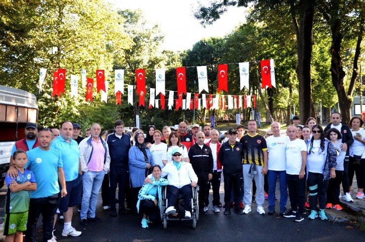 Kadıköylüler, ’Obeziteye Karşı Ritmi Yakala’ Etkinliğinde Buluştu