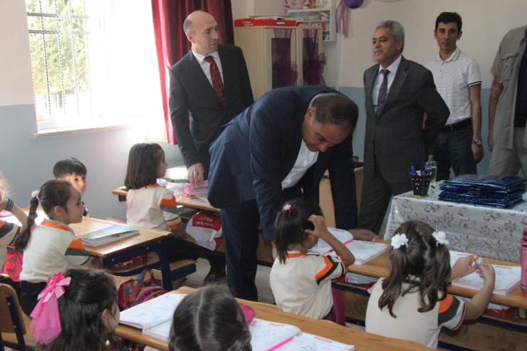 Fırat Kalkanı Bölgesinde 85 Bin Öğrenci Eğitim Hayatına Başladı