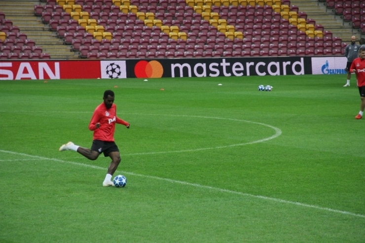 Lokomotiv Moskova Hazırlıklarını Tamamladı