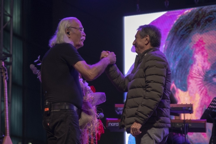 Efsane Grup Moğollar’dan Unutulmaz Konser