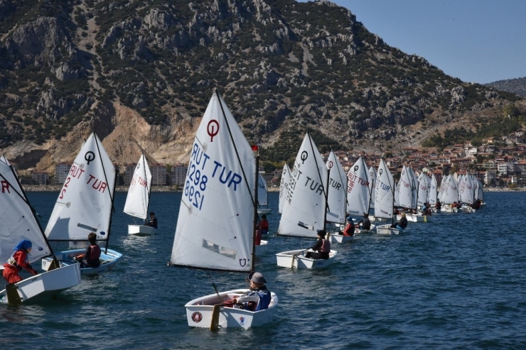 Yelkenler Eğirdir’de Açılacak