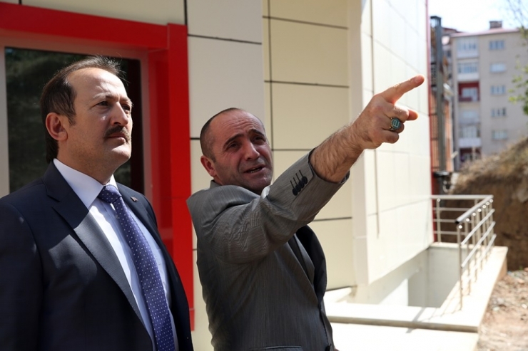 Vali Pehlivan, Aile, Çalışma Ve Sosyal Hizmetler İl Müdürlüğü Yeni Hizmet Binasında İncelemelerde Bulundu