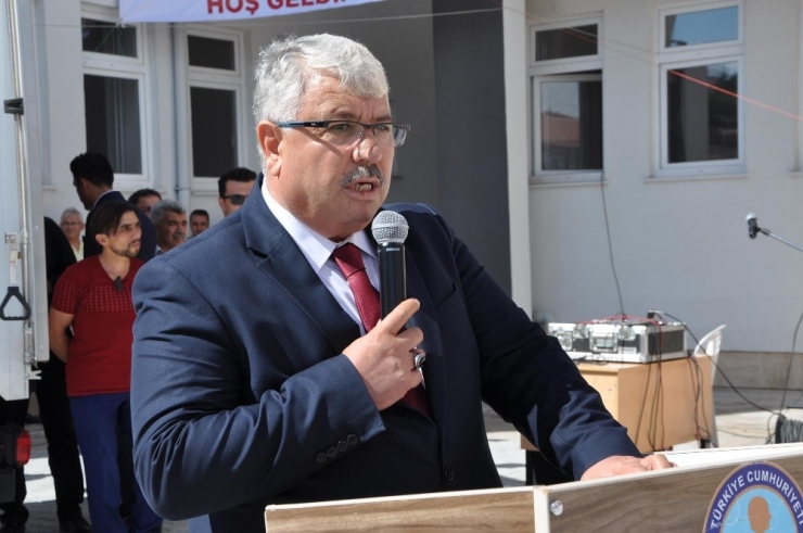 Sorgun’da 24 Derslikli İmam Hatip Lisesi Törenle Açıldı