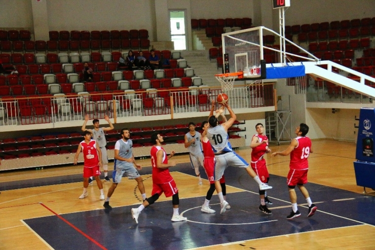 Yalova, Bandırma’yı Devirdi