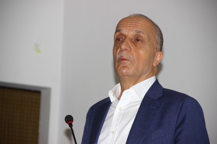 Edremit Türk-iş Sendikası Seminerine Ev Sahipliği Yaptı