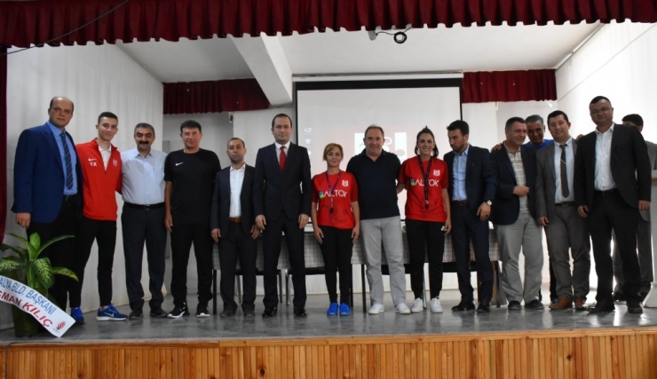 Balkes’in Hocaları Balya’da Öğrencilerle Buluştu