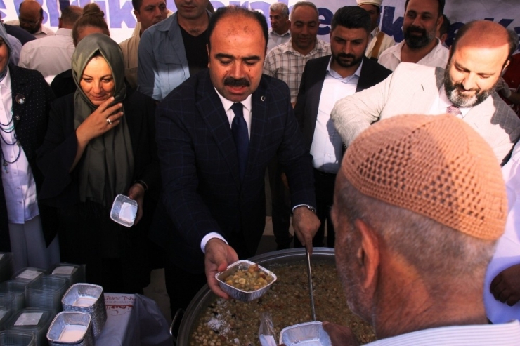 Şanlıurfa’da 20 Bin Vatandaşa Aşure İkramı