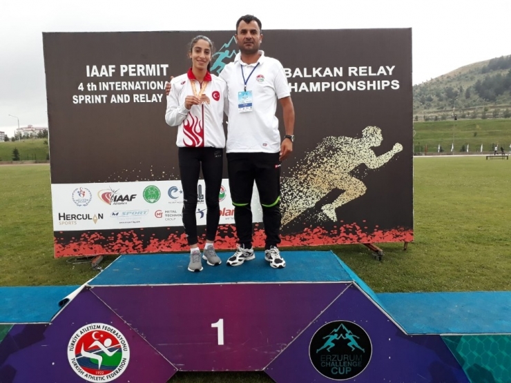 Vanlı Atlet Solmaz, Türkiye’yi Ukrayna’da Temsil Edecek