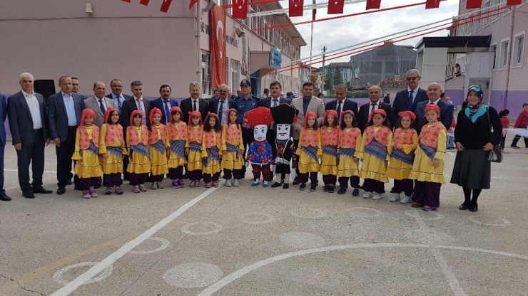 Vezirköprü’de İlköğretim Haftası Kutlandı