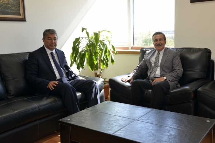 Başkan Ataç’tan Kaymakam Yılmaz’a Ziyaret
