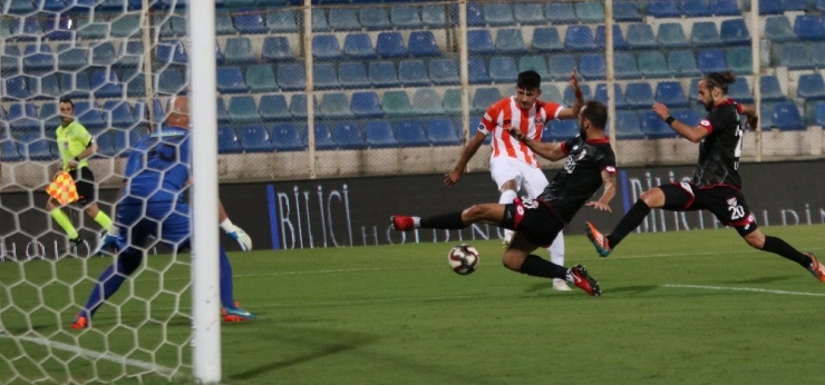 Spor Toto 1. Lig: Adanaspor: 0 - Boluspor: 1 (İlk Yarı Sonucu)