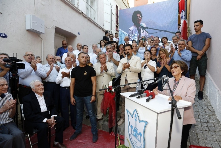 İsmet İnönü’ye 134. Yaş Günü Hediyesi