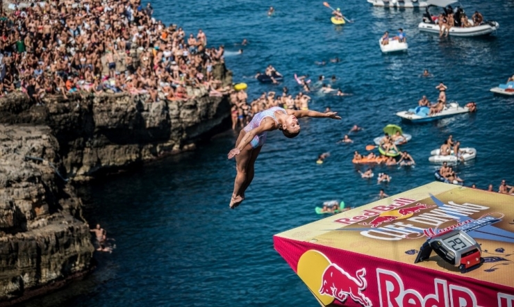 Cliff Diving’de Sezon Sona Erdi