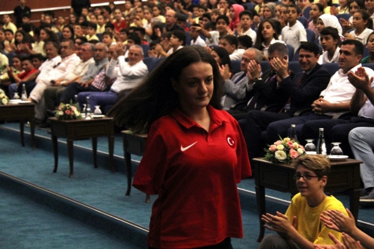 ’Sporun Mutfağındakiler’ Bu Kez Kadın Milli Sporcuları Ağırladı