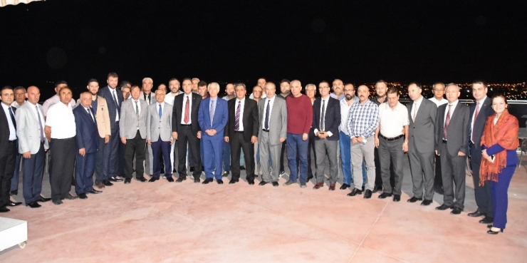 Itso Ve Butso, Burdur’dan Mesaj Verdi: “Kardeşliğimizi Güçlü Ekonomi İle Pekiştireceğiz”