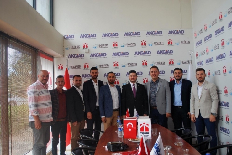 Magiad, Akgiad’la Bir Araya Geldi