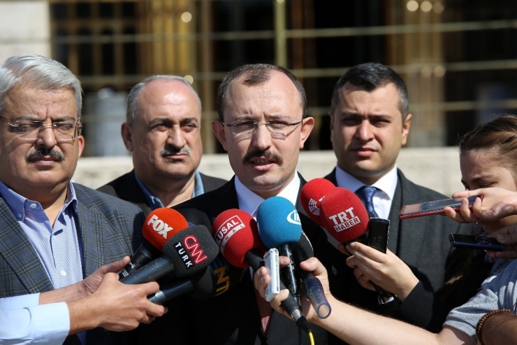 Ak Partili Muş’tan Emelilikte Yaşa Takılanlarla İlgili Açıklama