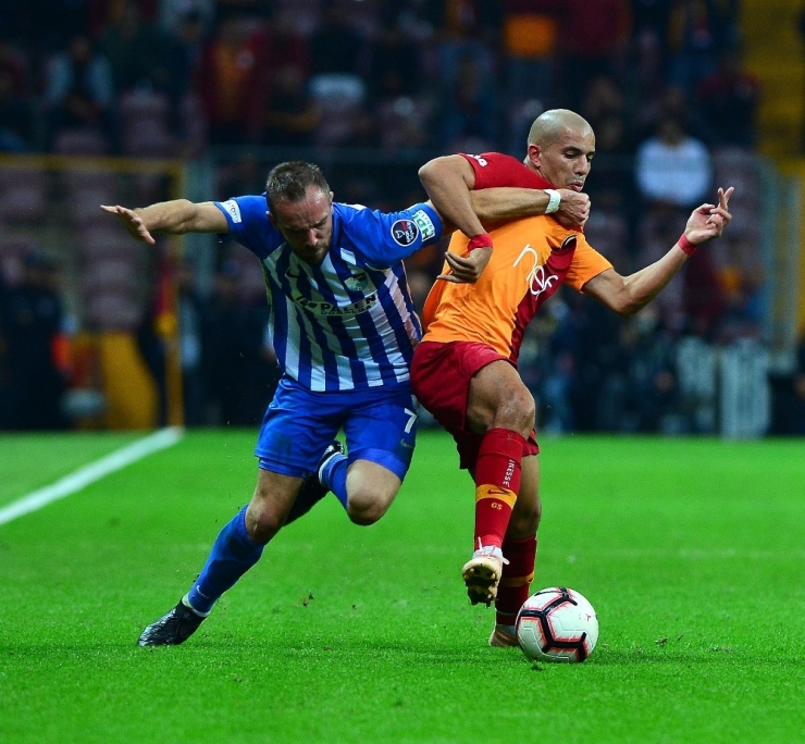 Sofiane Feghouli Bu Sezon Süper Lig’de İlk Kez 11’de Oynadı