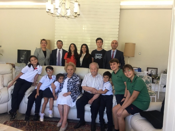 Türkiye’nin Eğitim Duayeni Nüket Ersoy’a Anlamlı Ziyaret