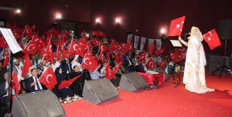 Elazığ’da "Malazgirt’ten Çanakkale’ye Kahraman Kadınlarımız” Konseri