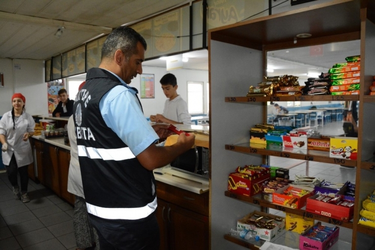 Kartepe’de Okul Kantin Denetimleri Sürüyor