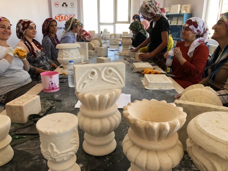 Midyat Kaymakamlığından Kadınlara ’Altın Bilezik Projesi’