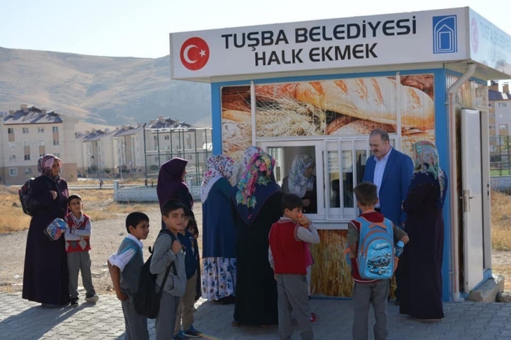 Tuşba’da Halk Ekmeğe Büyük İlgi