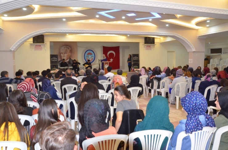 Emet’te Kültür Ve Sanat Gecesi