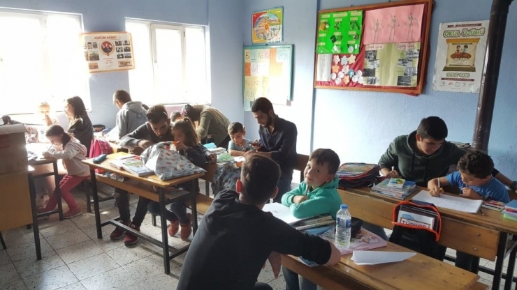 Üniversiteli Gençlerden Duyarlı Davranış