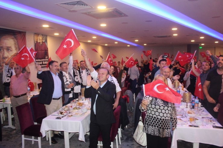 Barbaros Sefa Spor’da Coşkulu Dayanışma Gecesi