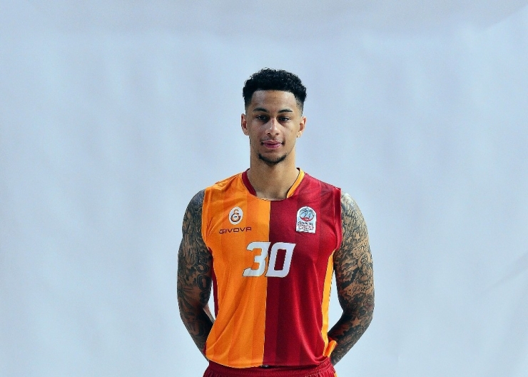 Zach Auguste: “Galatasaray Çok Büyük Bir Kulüp”