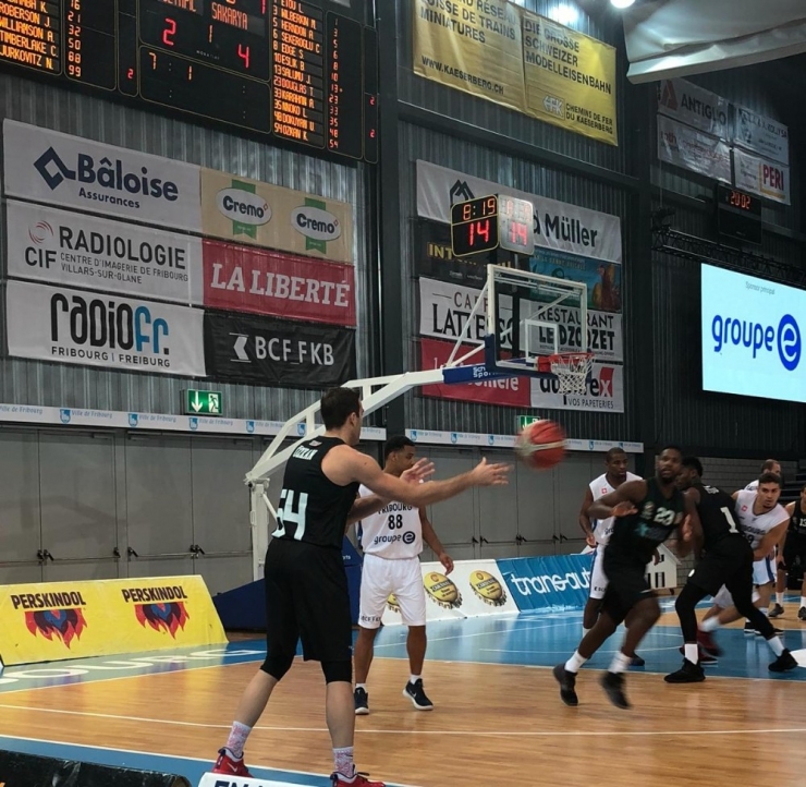 Sakarya Büyükşehir Basket, Fribourg Olympic’i Konuk Edecek