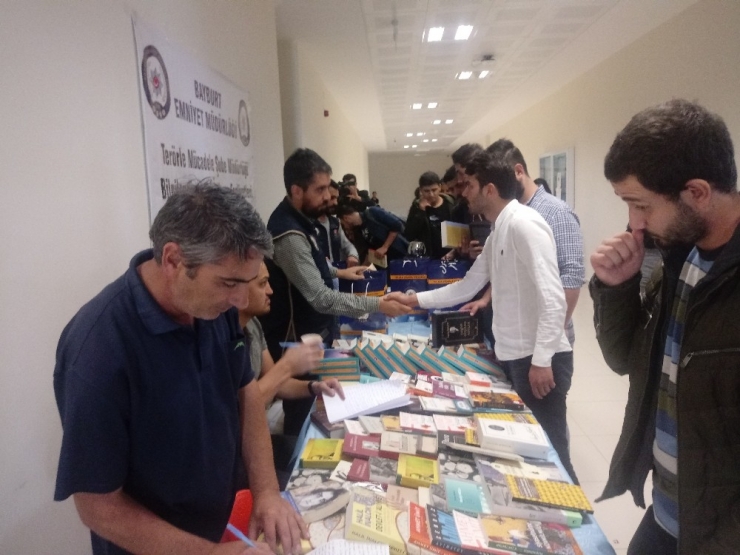 Bayburt İl Emniyet Müdürlüğü Terörle Mücadele Şubesi’nden ‘El Ele Güvenli Geleceğe’ Projesi