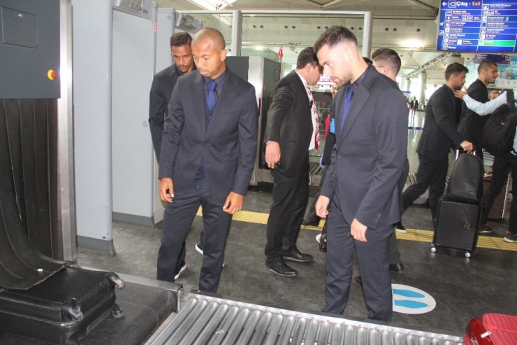 Galatasaray, Porto’ya Gitti