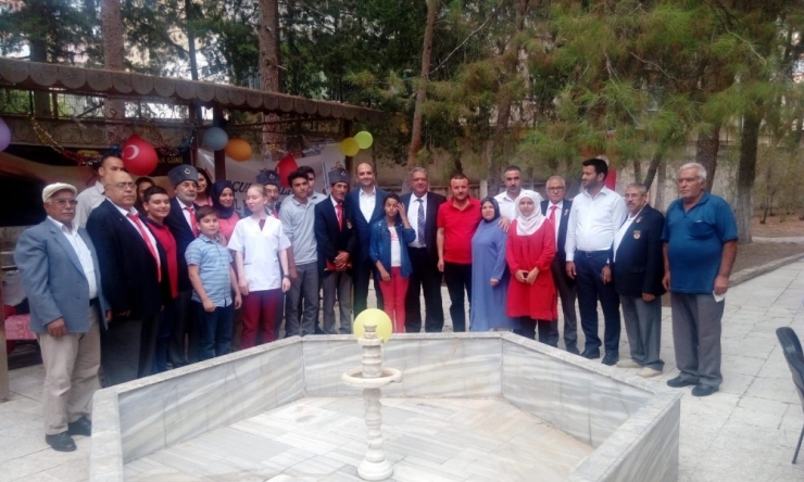 Dünya Yaşlılar Gününde “Nesiller Buluşuyor” Etkinliği