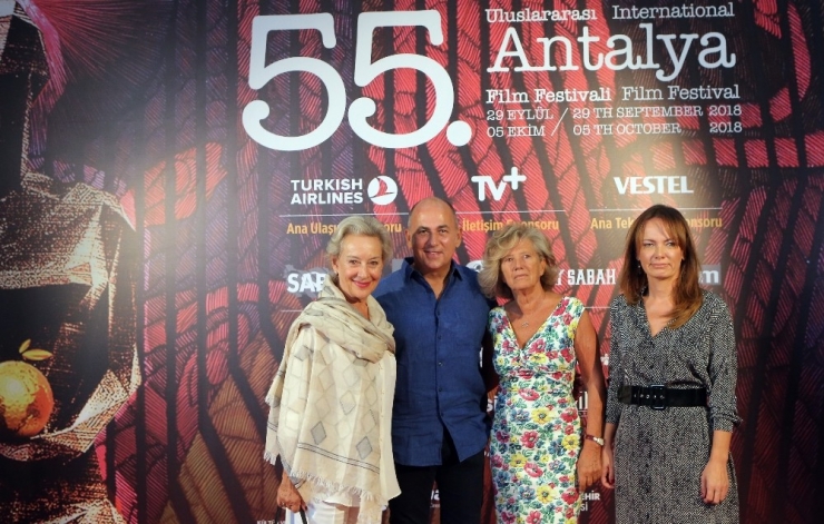 Yönetmen Özpetek: "Oyuncu Seçerken Havadan Sudan Konuşurum, Bugüne Kadar Hiç Yanılmadım"