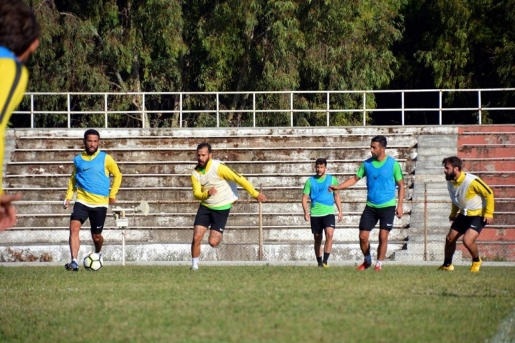 Aliağaspor Fk, Kocaeli Büyükderbentspor’u Konuk Edecek