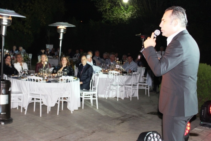 Sarıyer’den Muhteşem Balo